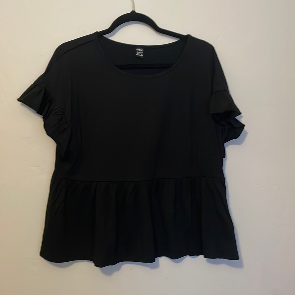 Black tshirt